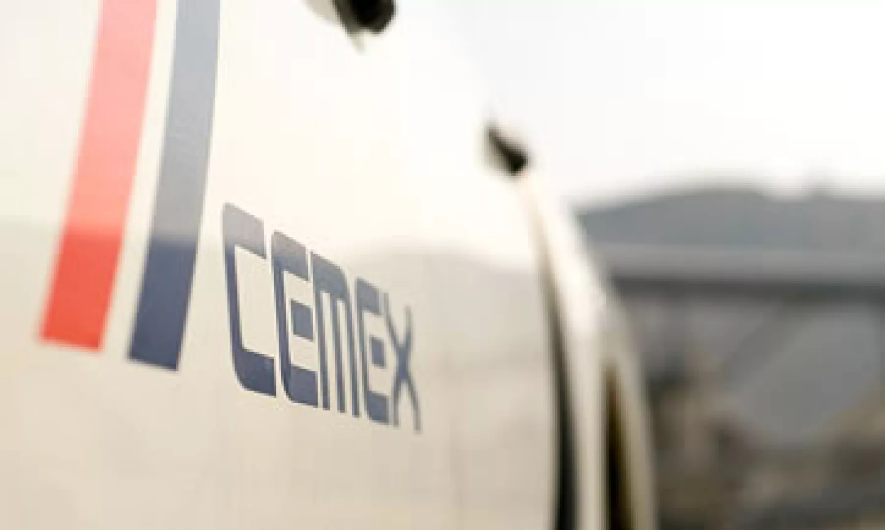 Cemex tenía una deuda total hasta junio de este año de 17,521 mdd. (Foto: Cortesía Cemex)