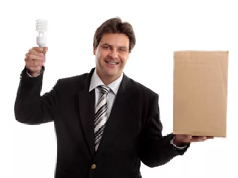 Los empresarios deben apostar por la reducción de puestos de trabajo y mantener la publicidad. (Foto: Archivo)