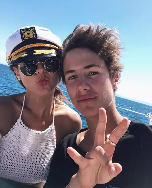 Pam Allier y JuanPa Zurita