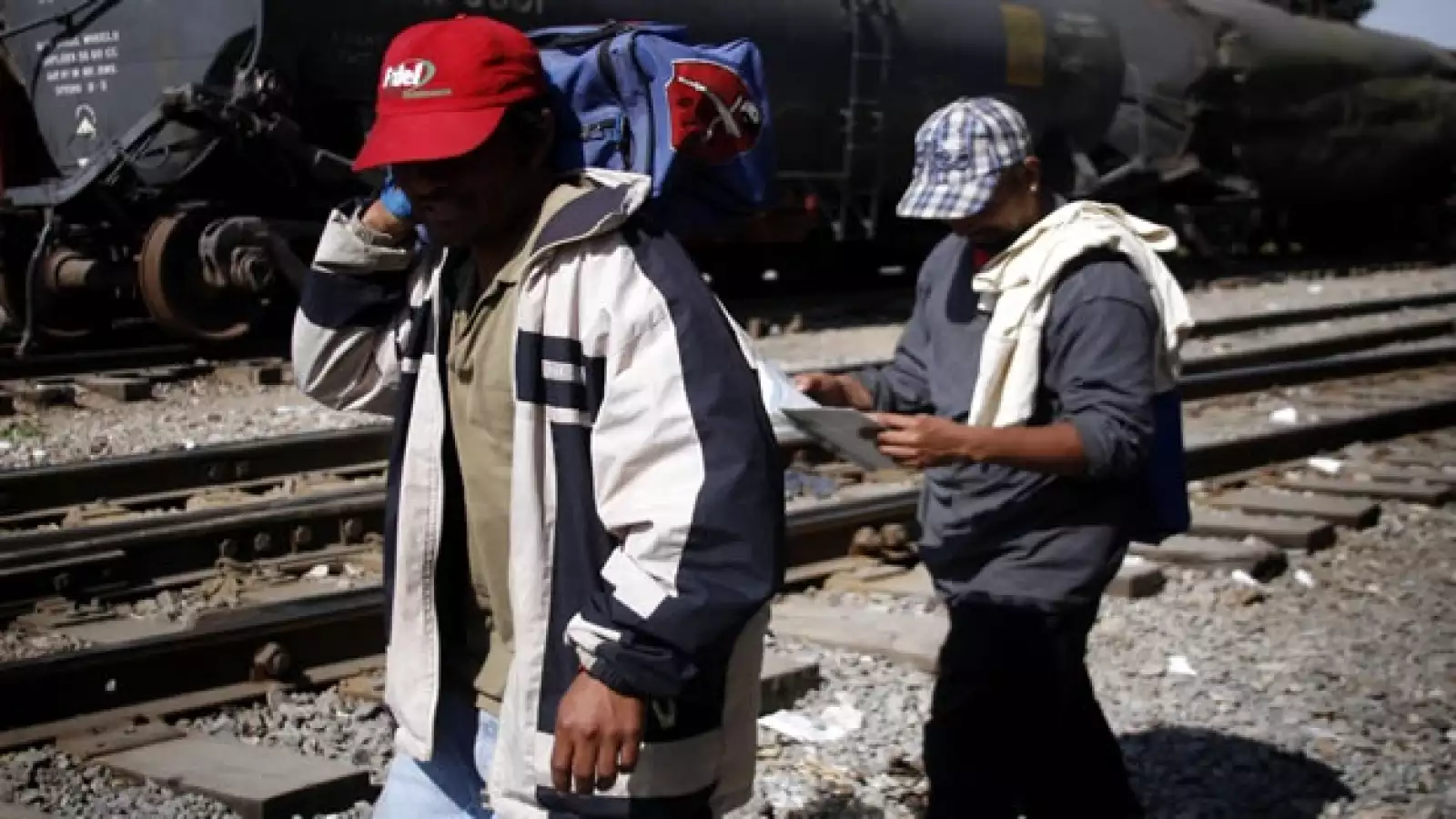 Tierra blanca, migrantes, llegada, tren, bestia,  cruz roja, ayuda, Veracruz, sudamerica