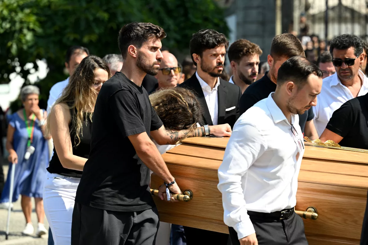  Diogo Jota y André Silva 