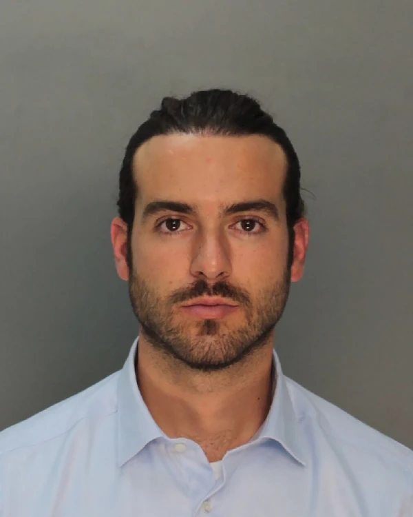Mexican soap star charged with manslaughter after punching man in Miami