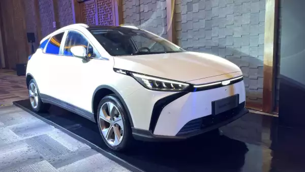 Geely Geometry C diseño exterior .png