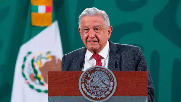 AMLO contra artículo 19