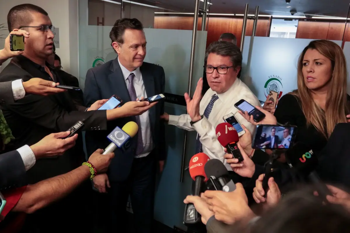 Mauricio Kuri, coordinador del PAN en Senado, y Ricardo Monreal, presidente de la JUCOPO.