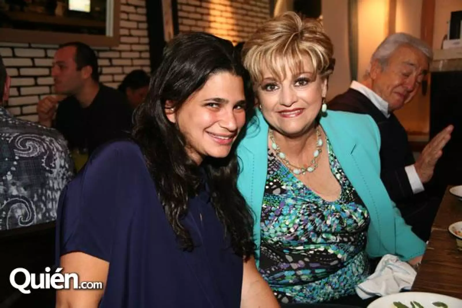 Paola Guindi,Rosa Daniel