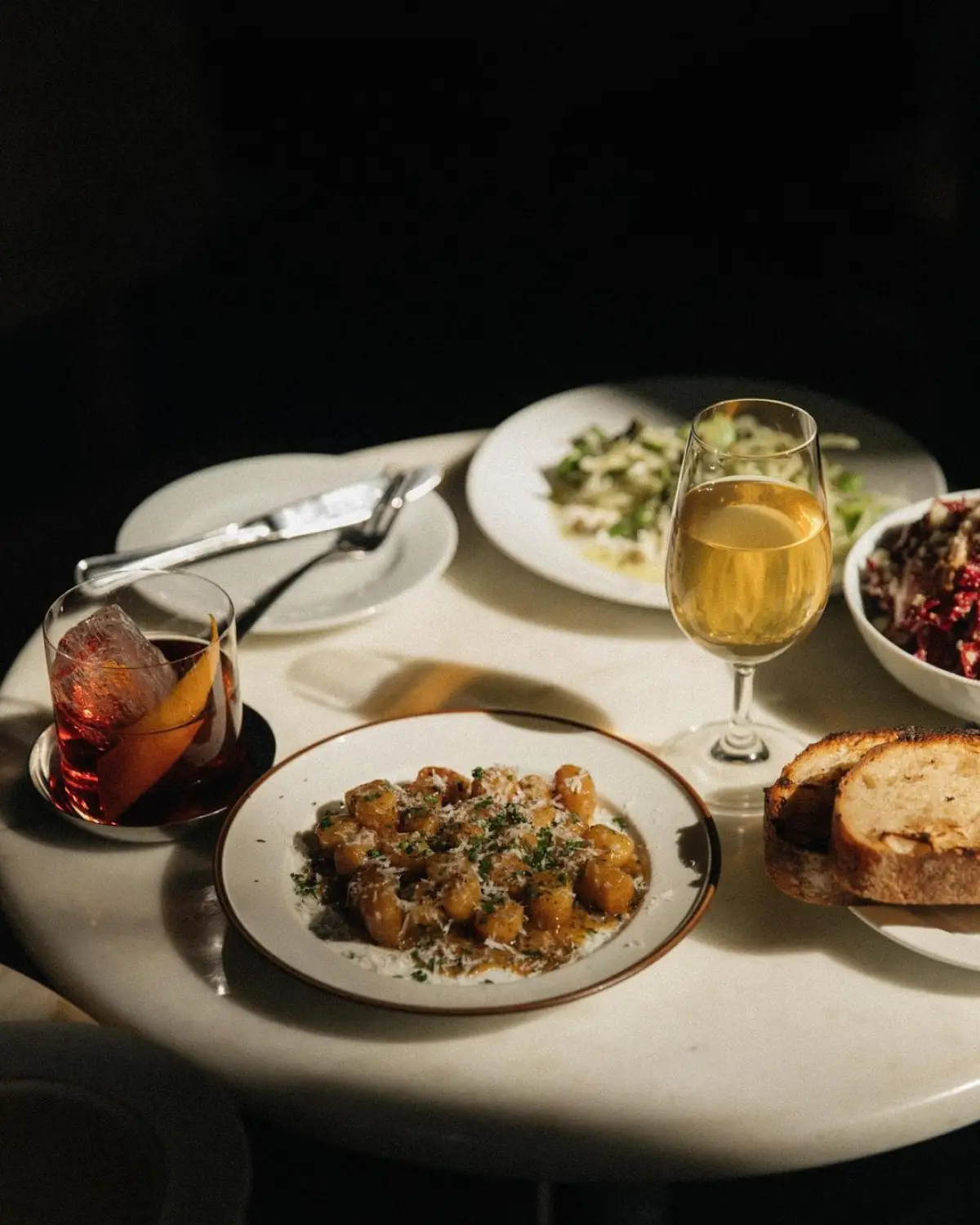 HUGO WINE BAR05.jpg