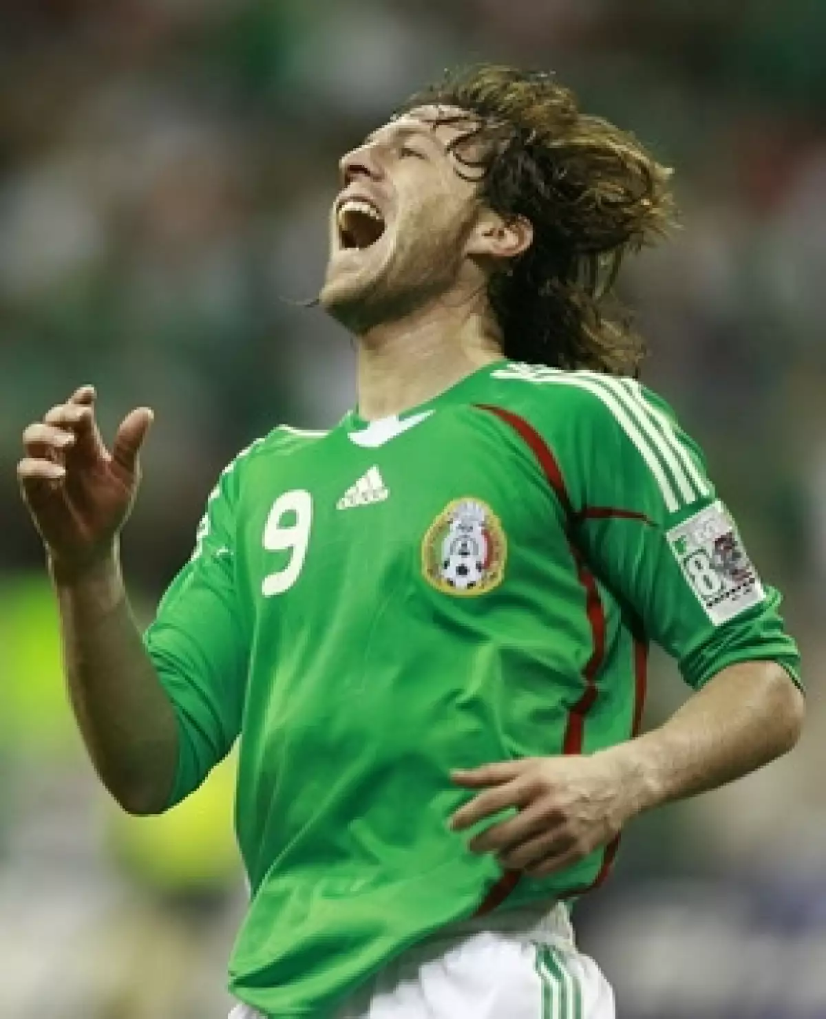 El ex jugador mexicano de Rayados del Monterrey falleció ayer a los 31 años en Grecia a causa de un paro cardiaco.
