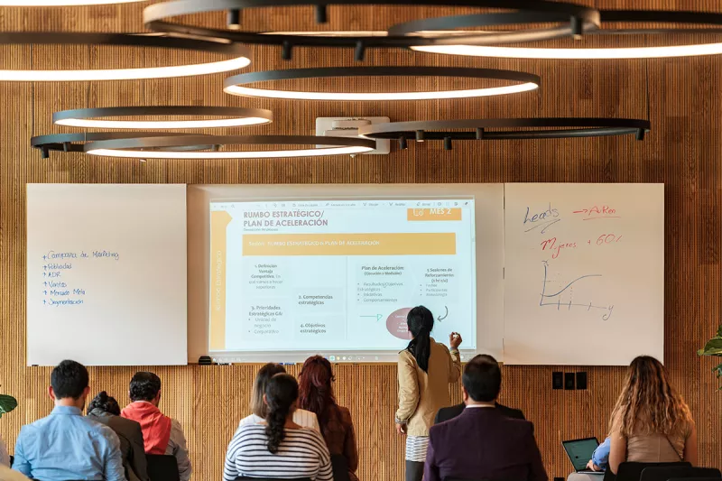 Mesa de trabajo 3-2.jpg