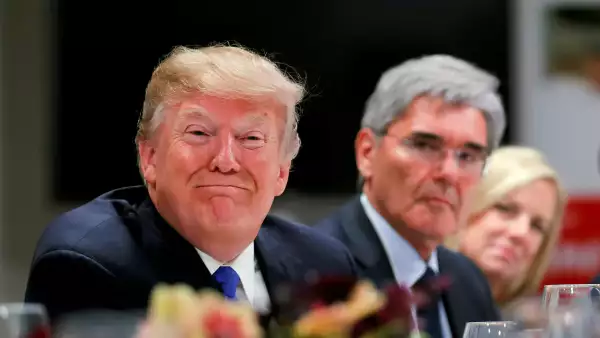180907 trump reu.jpg