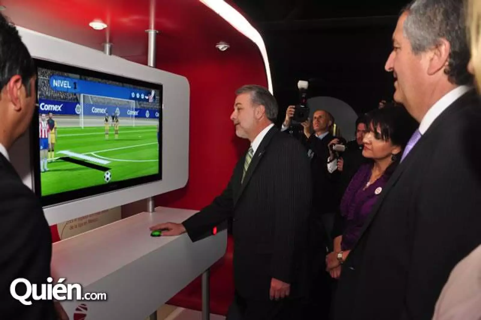 Emilio González,Jorge Vergara