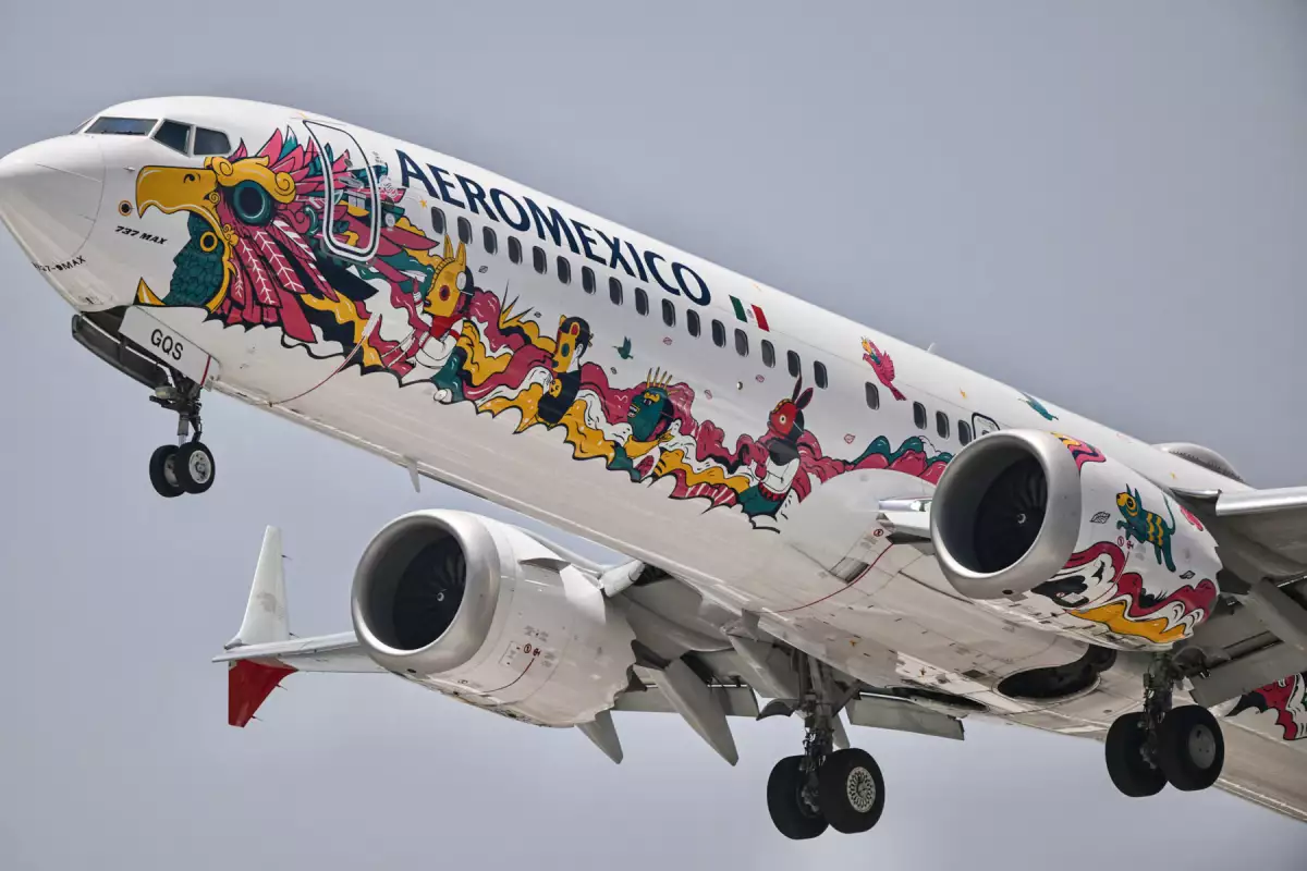 Aeroméxico pasó de la aerolínea con más retrasos a ser la más puntual del mundo: el secreto de su triunfo