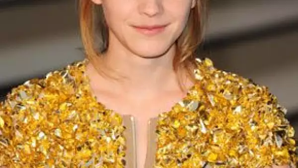 La joven actriz fue víctima de una broma pesada durante un partido de futbol entre esa universidad y la suya, pues los estudiantes la hostigaron y tuvo que ser socorrida por el cuerpo de seguridad.