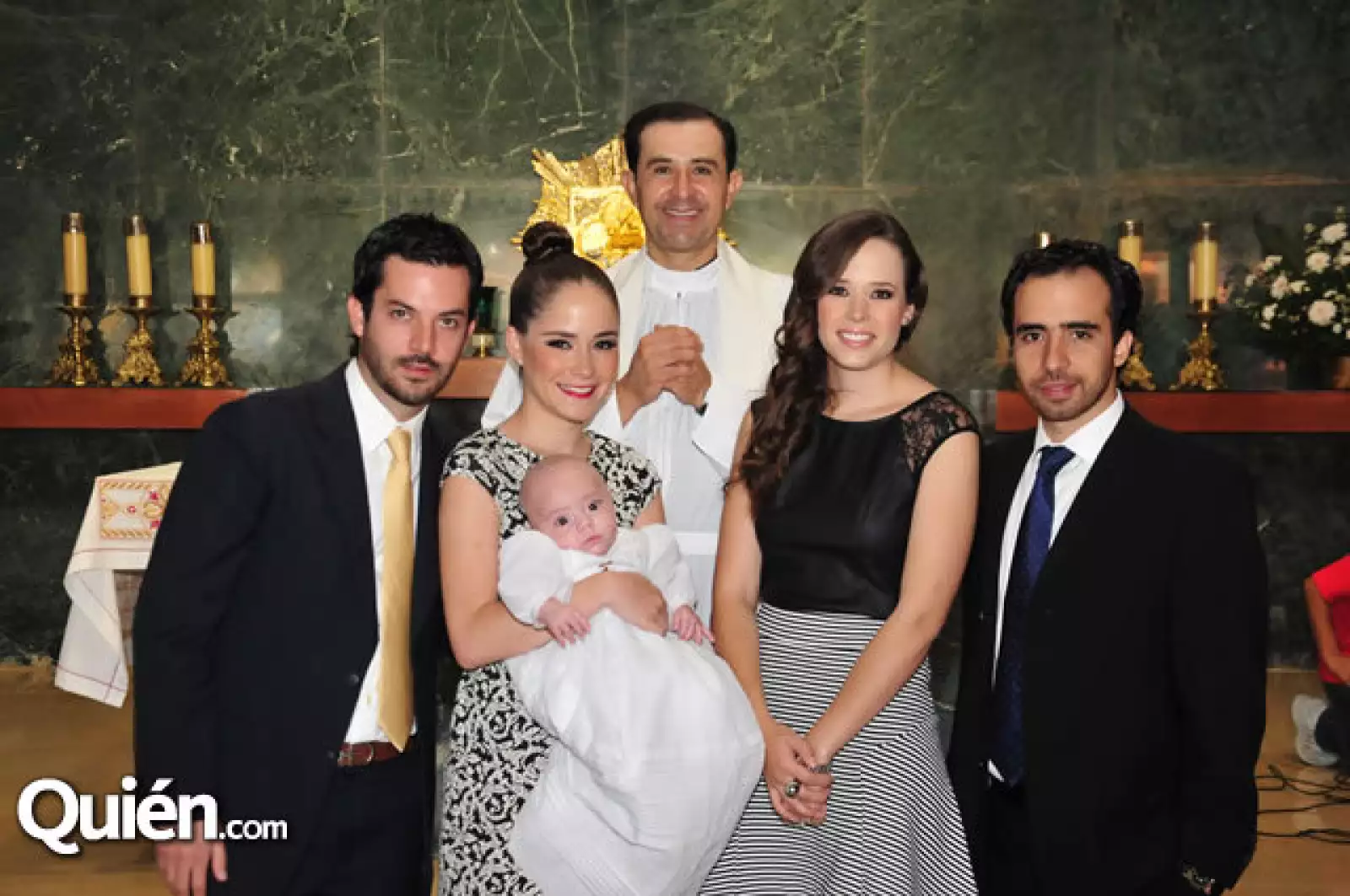 Ponciano Almada, Gaby Vértiz, Ponciano Almada Vértiz, Nory Padilla y Diego Castellanos