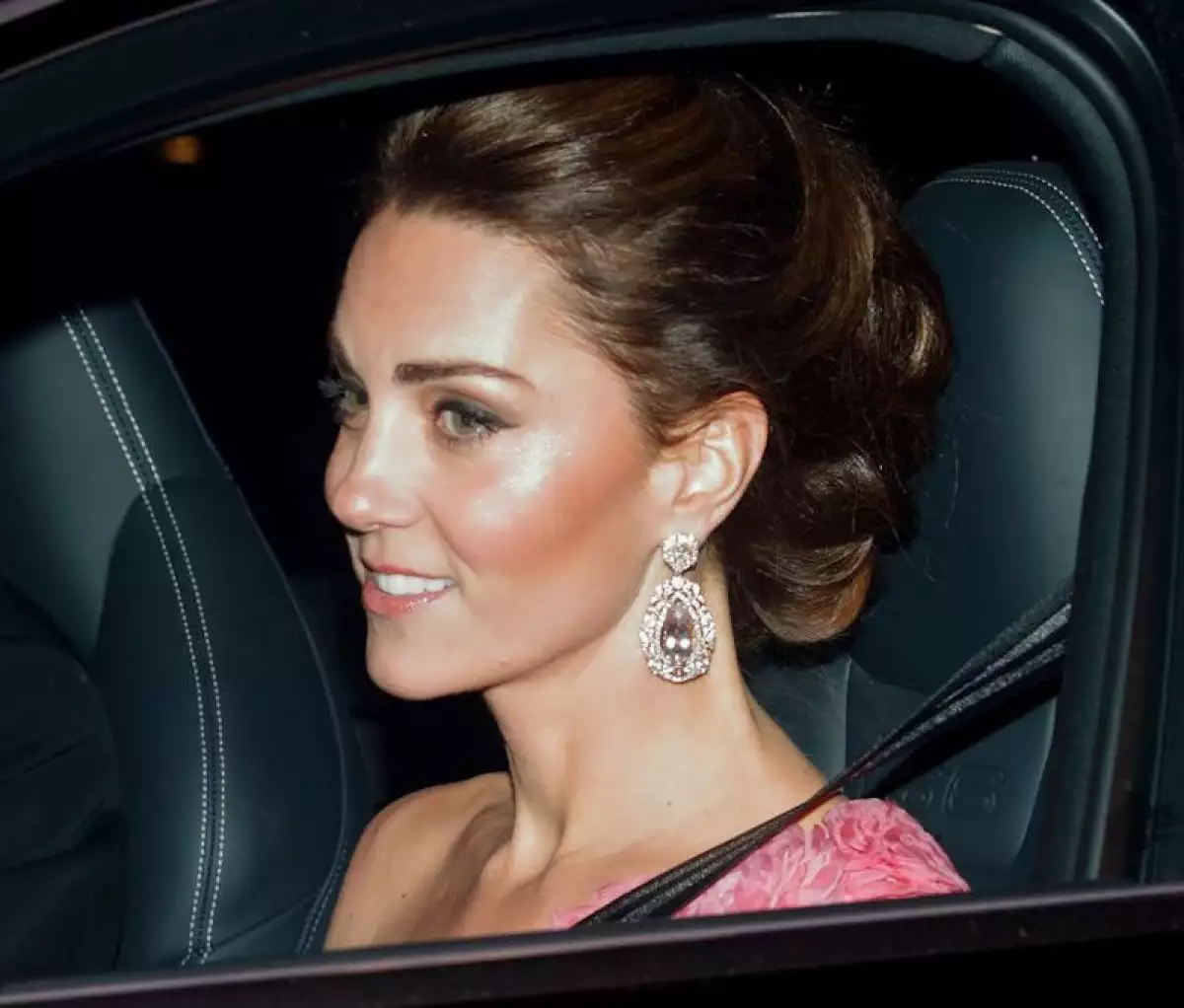 Kate-Middleton-Aretes-001