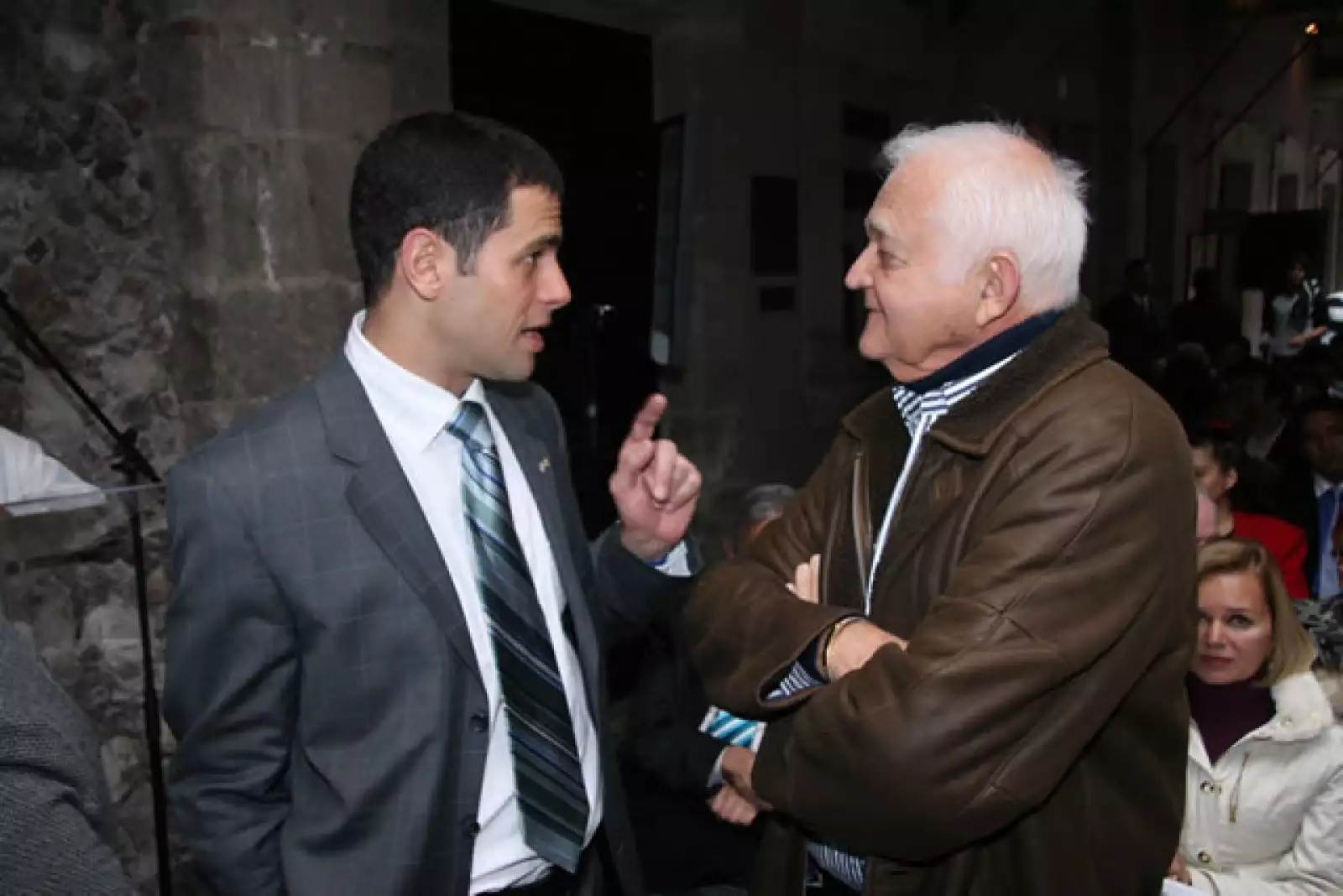 Homenaje a Jacobo Zabludovsky y Leon Davidoff.