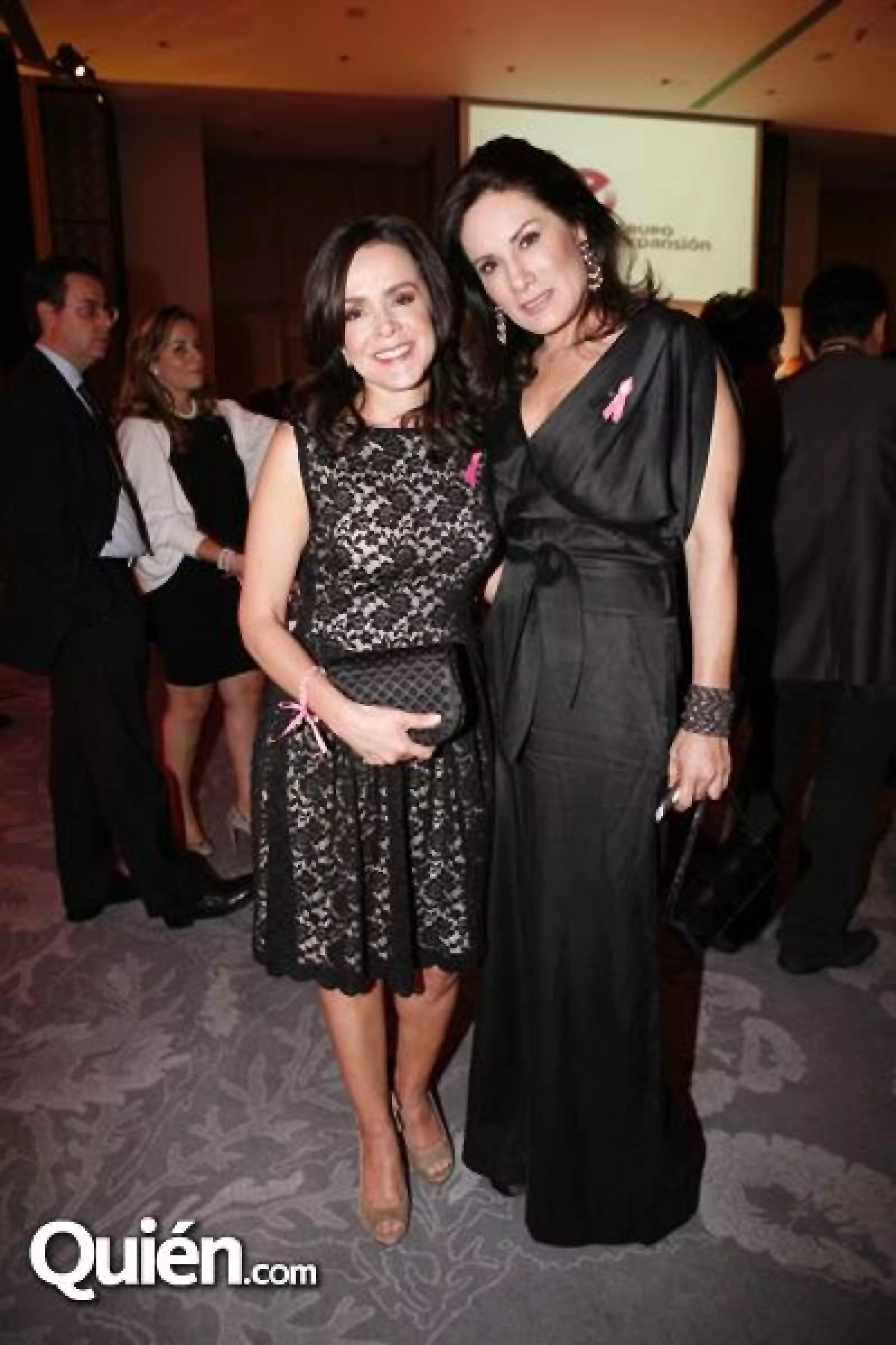 Gabriela Calzada y Gloria Calzada