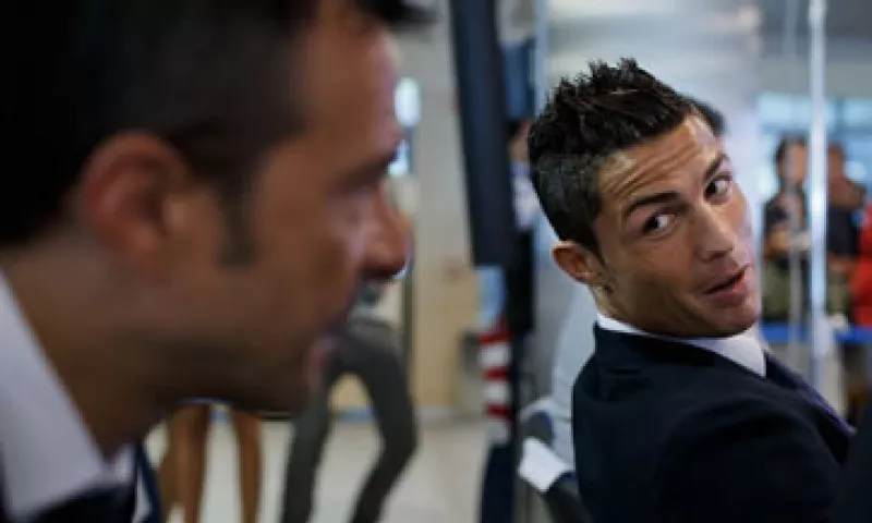 Ronaldo junto a Jorge Mendes. (Foto: Getty Images/Archivo )