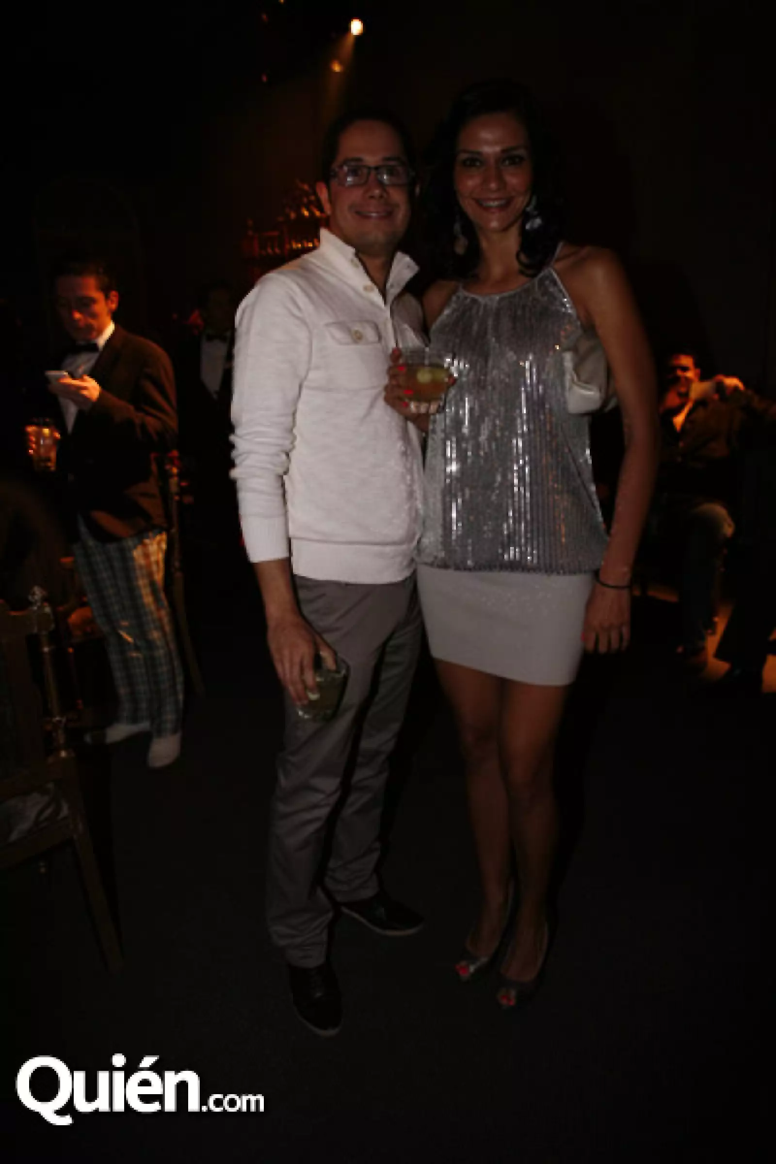 Guillermo Saldaña,Jacqueline Álvarez