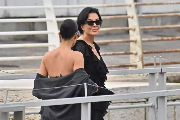 kris-jenner-facelift