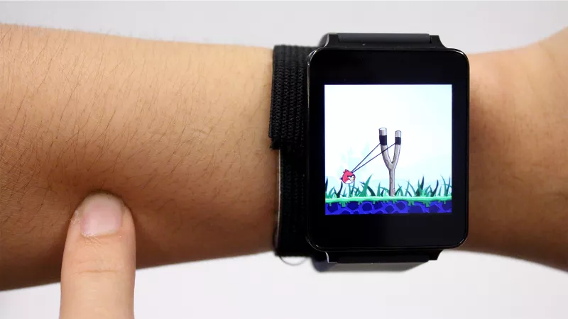 Este invento de la Universidad Carnegie Mellon quiere hacer de tu brazo una pantalla táctil. 
