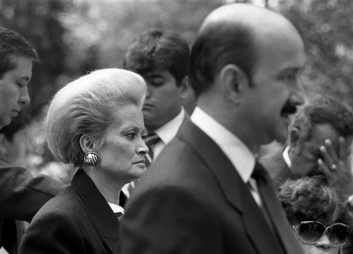 Elba Esther Gordillo y Carlos Salinas de Gortari