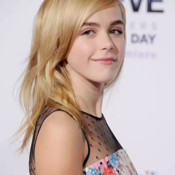 Kiernan Shipka.