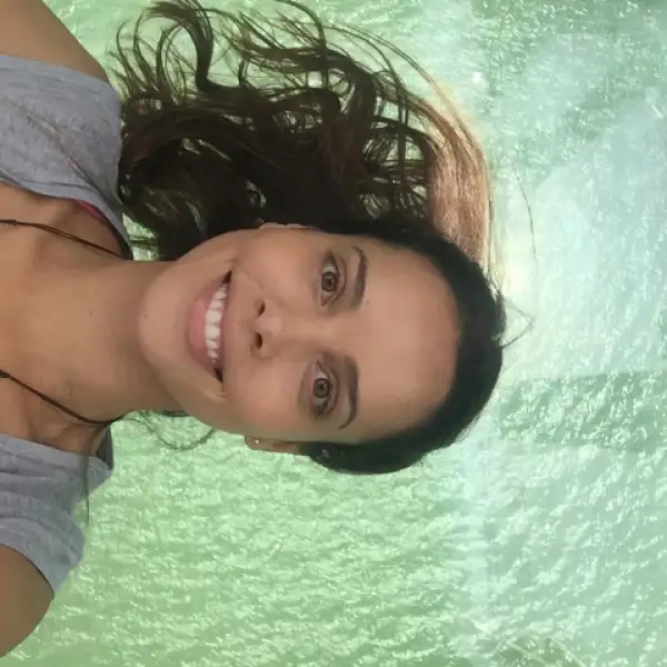 Vanesa se tomó una selfie desde el teleférico.