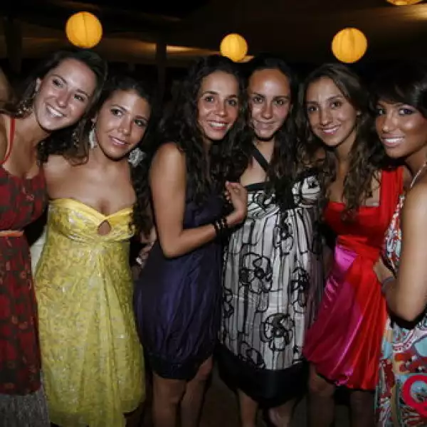 Mariana Vega, Sofía Capetillo, Bertha Pérez, Maulina Matrínez, Alejandra Alvarez, Kika Alvarez