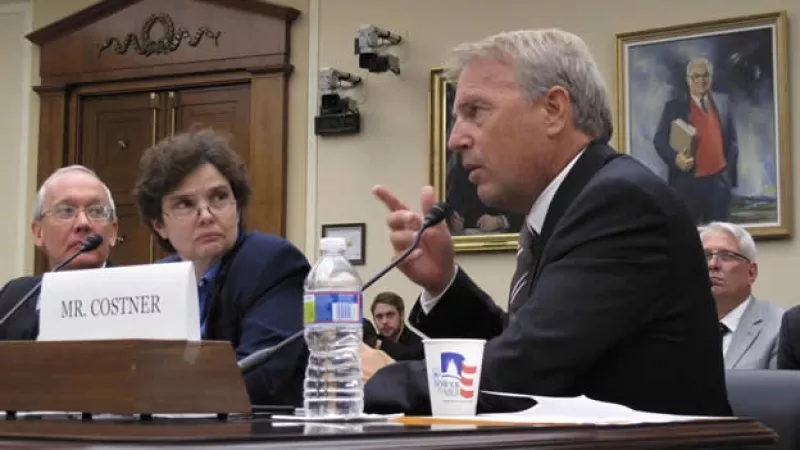 Kevin Costner demanda juicio