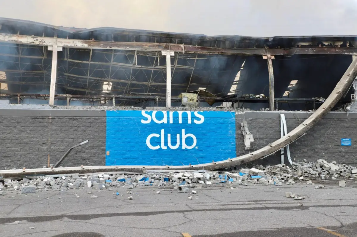 Incendio en Sams Club