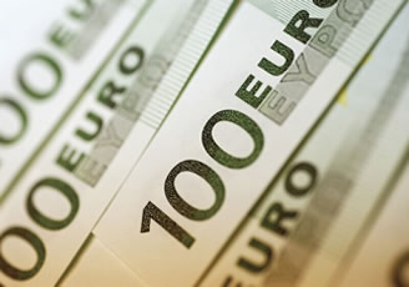 El apoyo financiero que reciben los bancos de Irlanda y España, les ayuda a enfrentar la crisis. (Foto: Photos to Go)