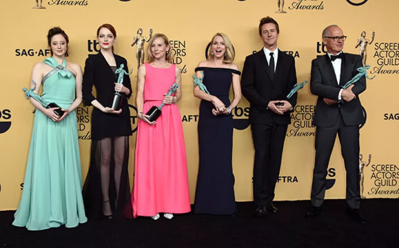 La cinta del director mexicano Alejandro González Iñárritu se llevó el premio “Mejor Reparto de Película”, la presea más importante de la noche.