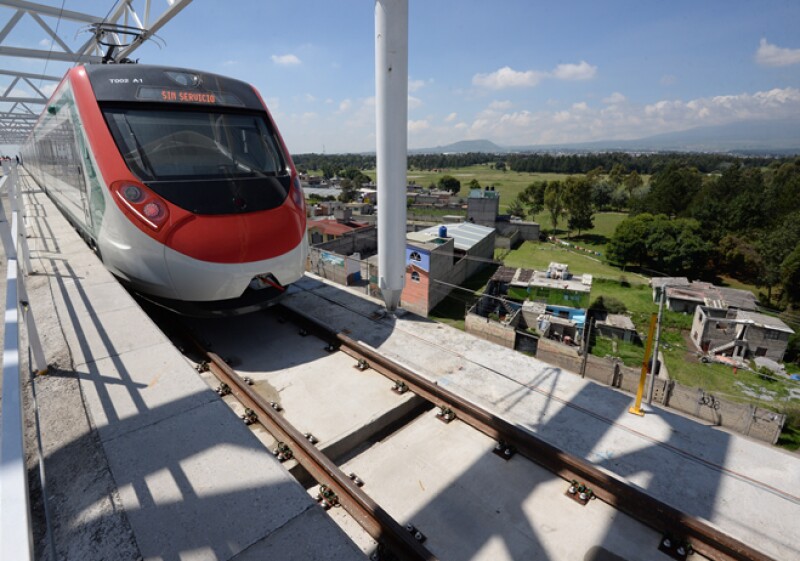 tren-mexico-toluca