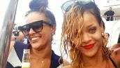 Rihanna y Cara Delevingne pasaron un par de días en St. Tropez.
