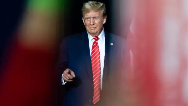 El ex presidente de Estados Unidos y aspirante a la presidencia de 2024, Donald Trump, llega a un evento de campaña en Roma, Georgia, el 9 de marzo de 2024.