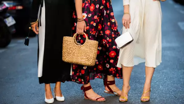 Street Style : Paris Fashion Week -Haute Couture Fall/Winter 2019/2020 : Day Four