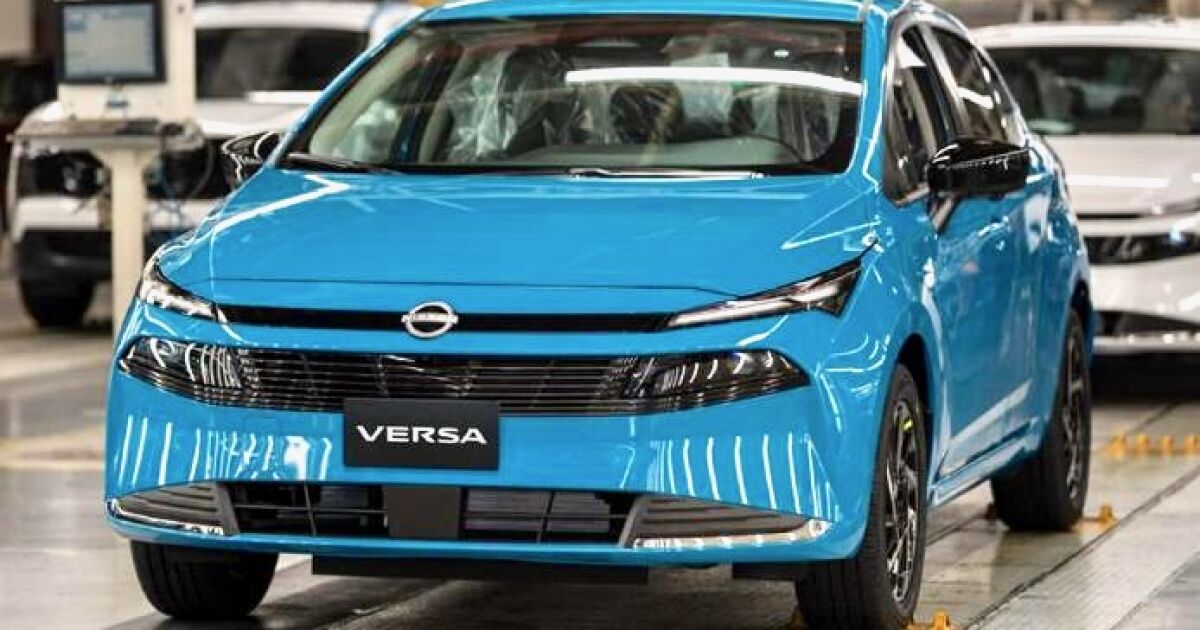 Nissan Versa, üç yıldan uzun bir süre sonra ilk kez Meksika'da en çok satan otomobil unvanını kaybetti