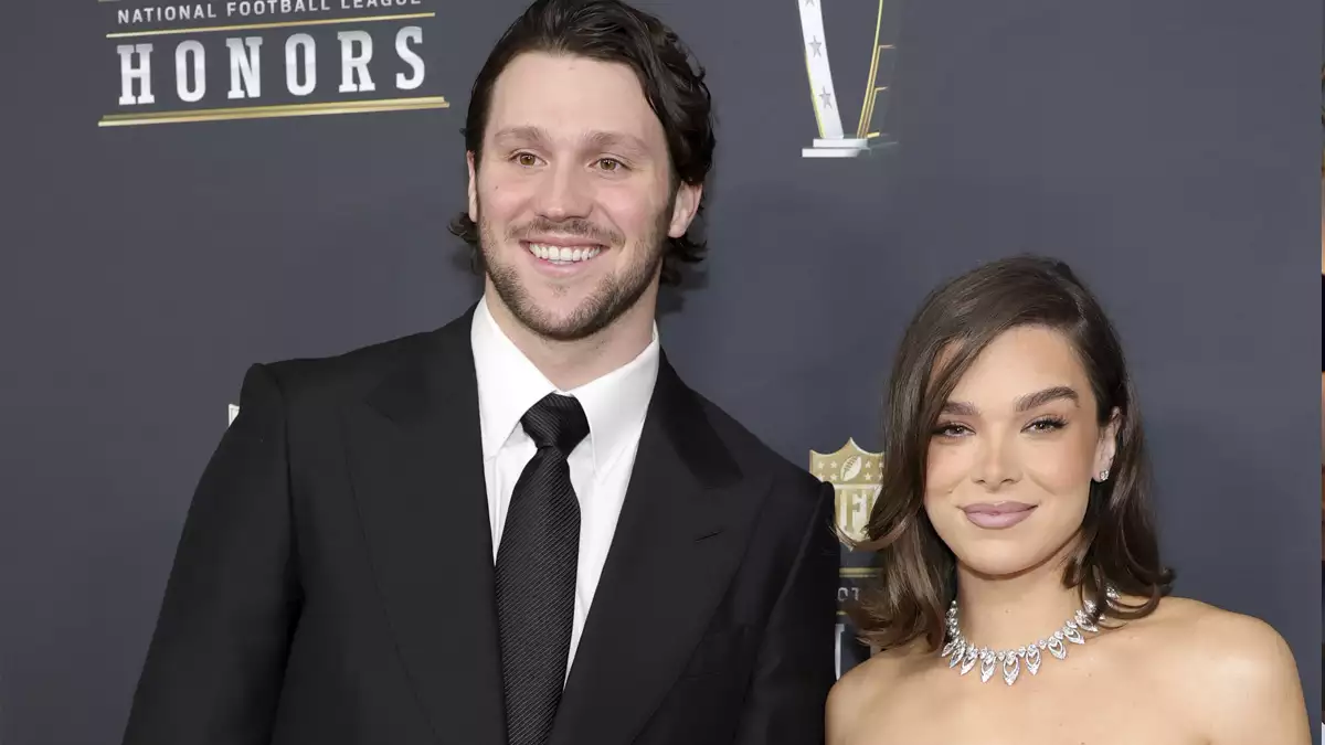 Hailee-Steinfeld-josh-Allen-boda