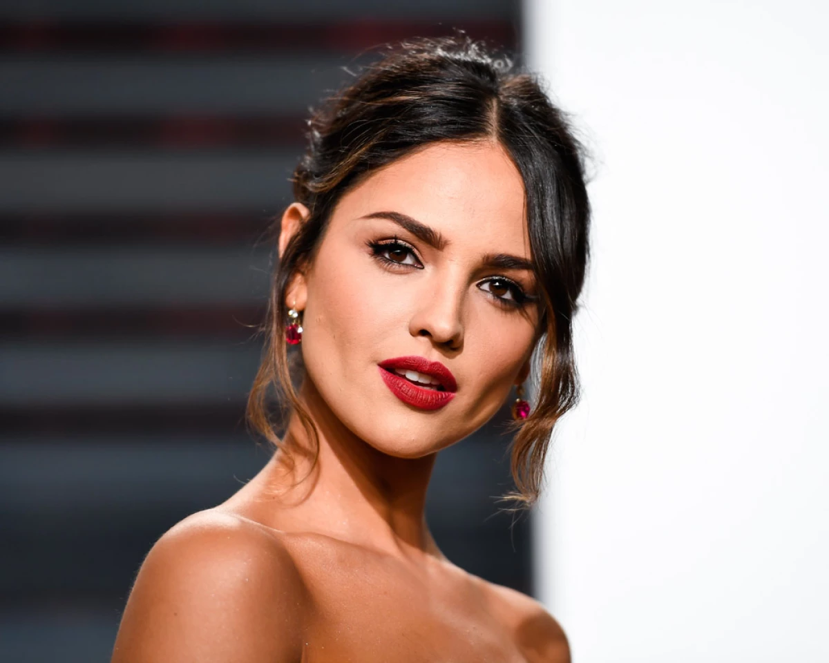 Eiza