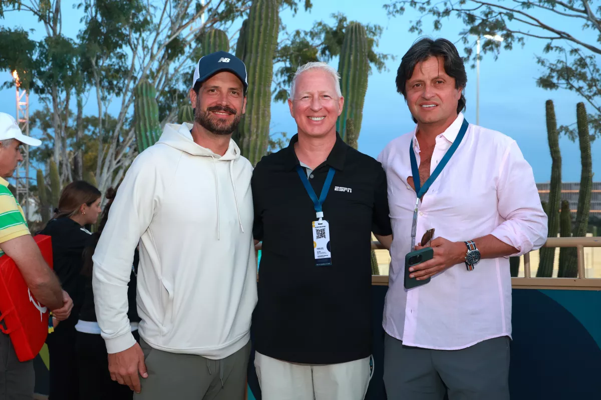 Paco Taracena , Chris Calcagno y Geoffrey Fernández 