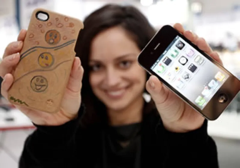 El iPhone sobresalió en las categorías de facilidad de uso, sistema operativo, aplicaciones y diseño. (Foto: AP)