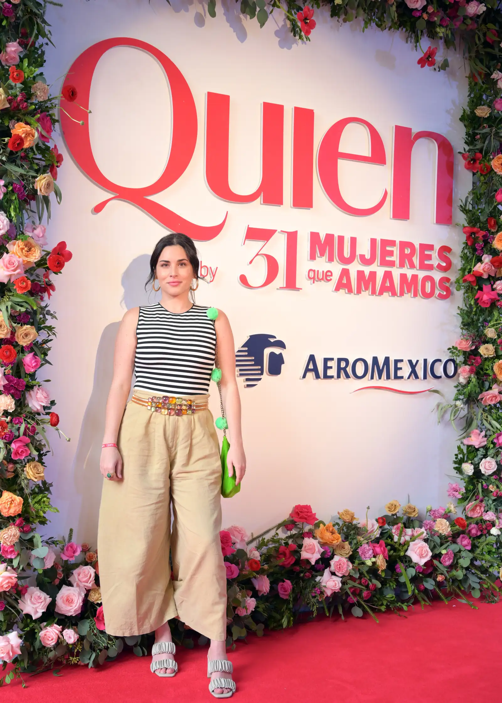 COCKTAIL31MUJERES112.JPG