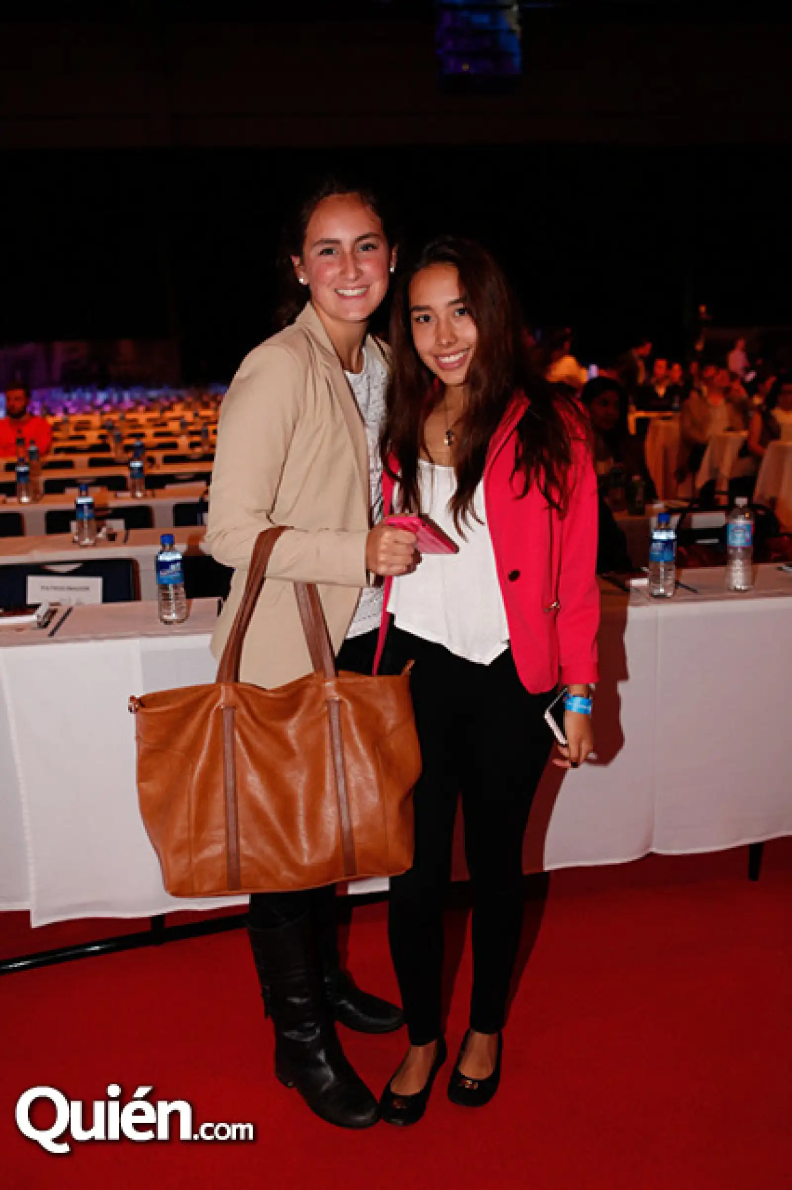 Natalia Servín y Natalia Vizcaino