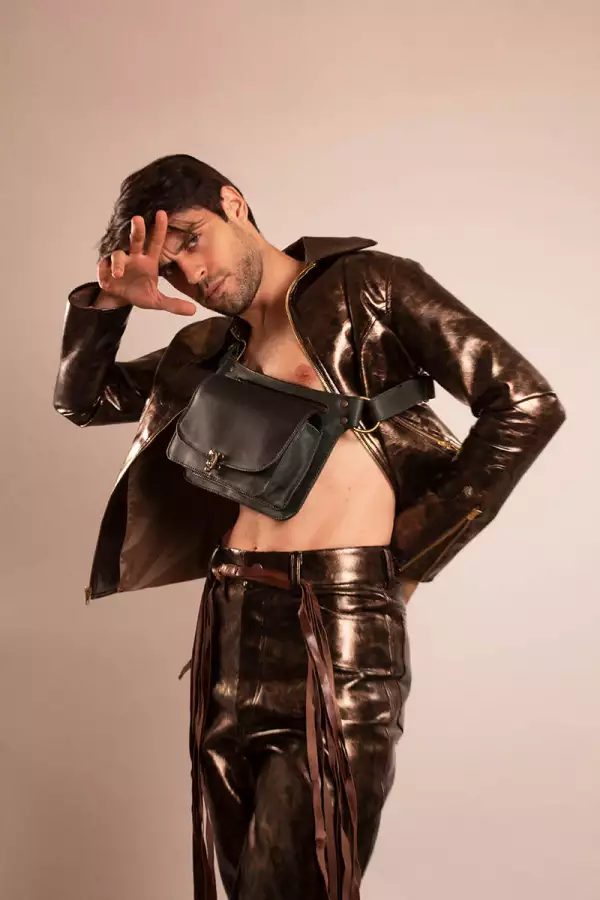 ArianaCastellanos_27