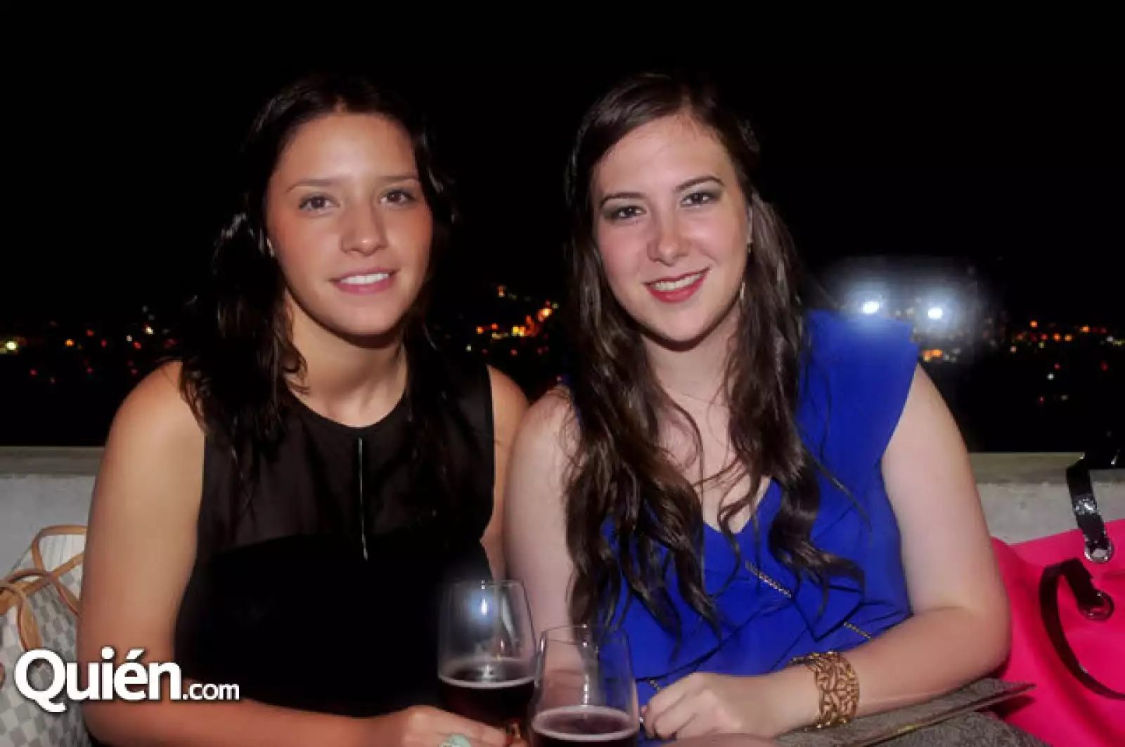 Renata Miramontes y Cecy Arredondo