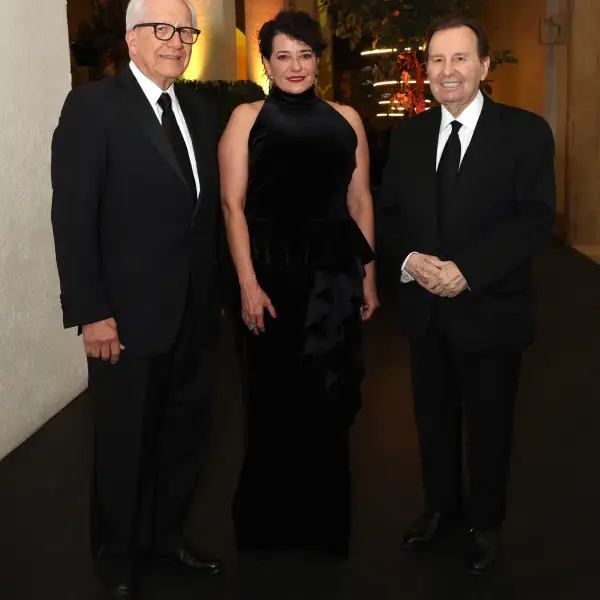 Alfonso González Migoya, Taiyana Pimentel y Tomás González Sa