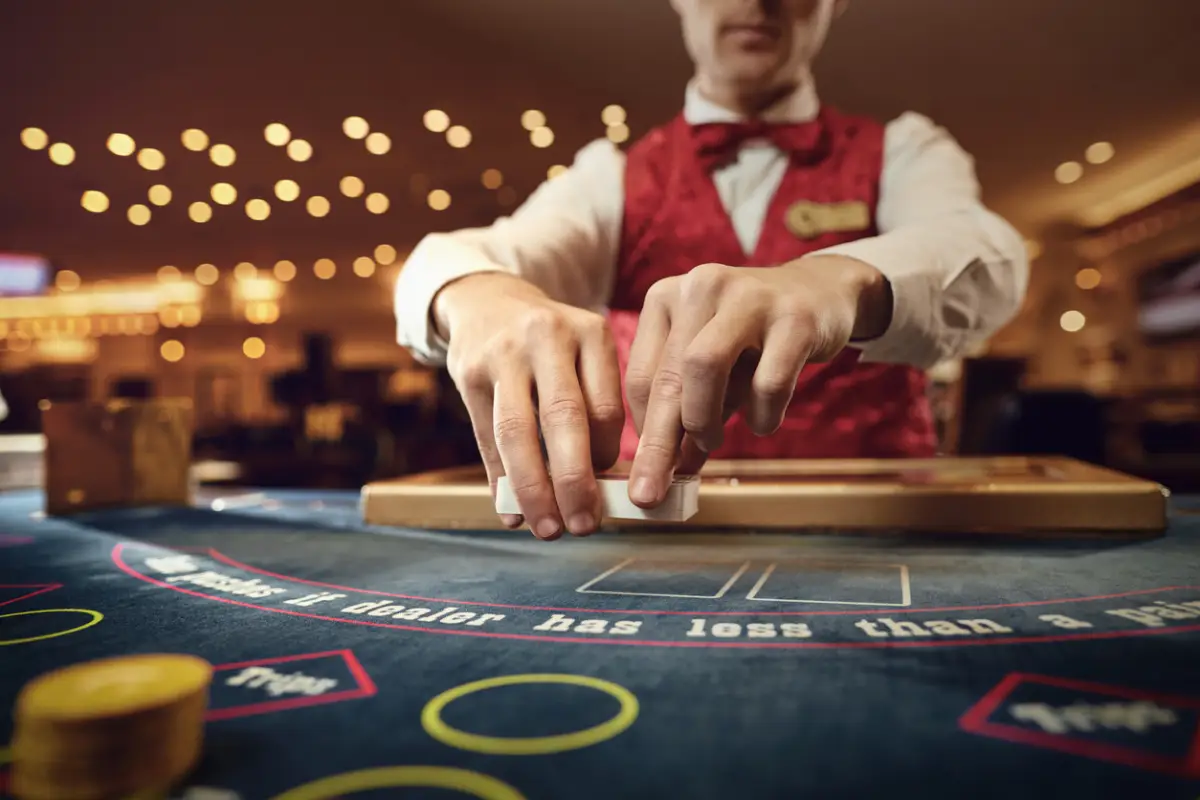 FinCEN sanciona a 10 casinos en México por lavado de dinero al Cártel de Sinaloa