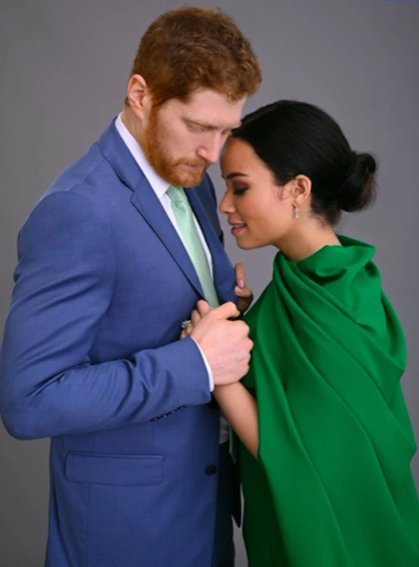 harry-meghan-escapando-el-palacio.jpg
