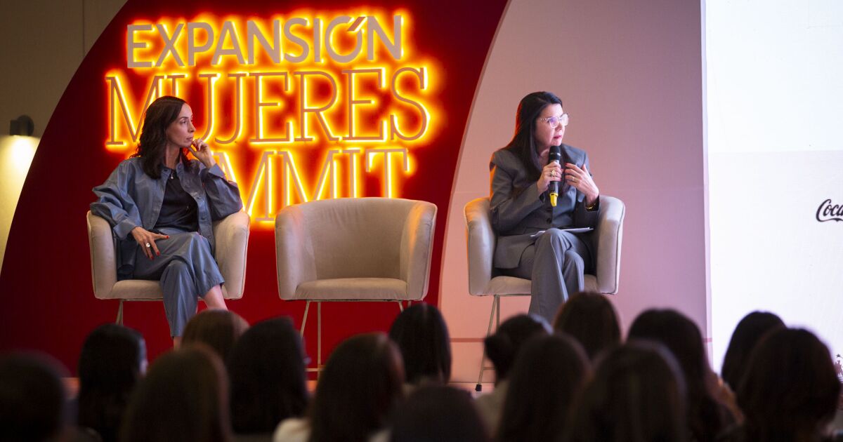 IA AMENAZA EMPLEOS FEMENINOS